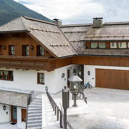 Bostele With Seven Bedrooms, Indoor Pool And Two Saunas *