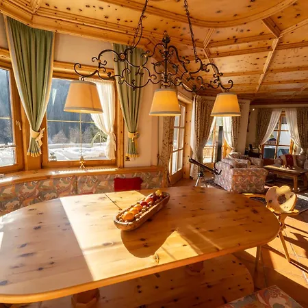 Bostele With Five Bedrooms, Indoor Pool, Two Saunas & Garage ヴィラ バド クラインキルヒハイム