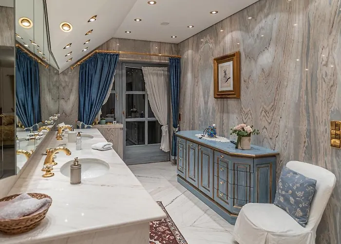 Villa Bostele With Five Bedrooms, Indoor Pool, Two Saunas & Garage *