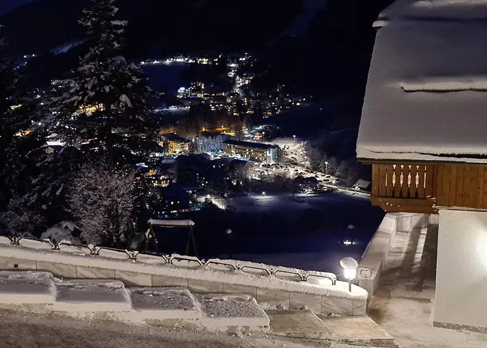 Bostele With Five Bedrooms, Indoor Pool, Two Saunas & Garage Villa